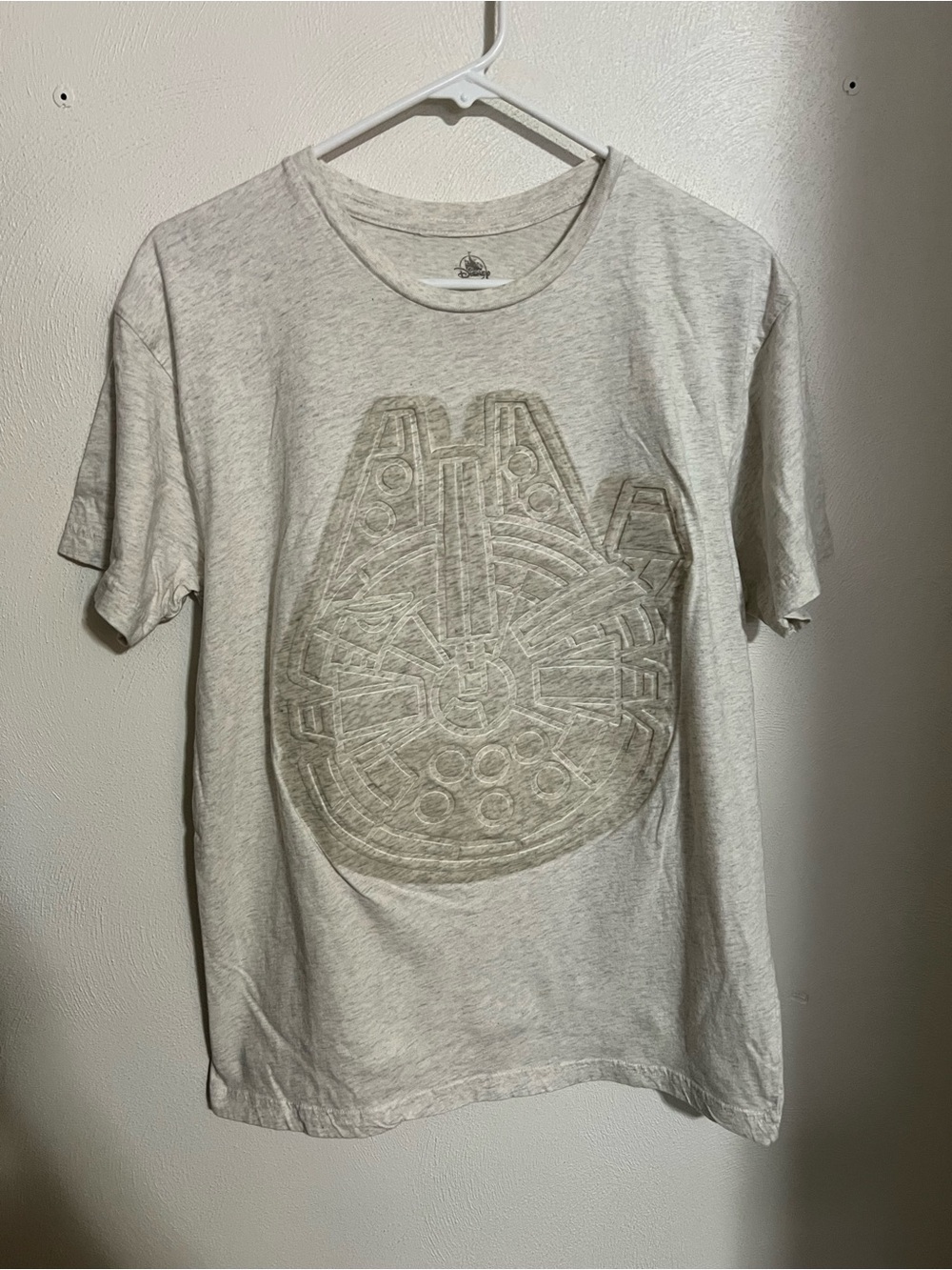 DISNEY Classic Millennium Falcon 3-D Embossed Fandom T Shirt Grey Women’s Size M